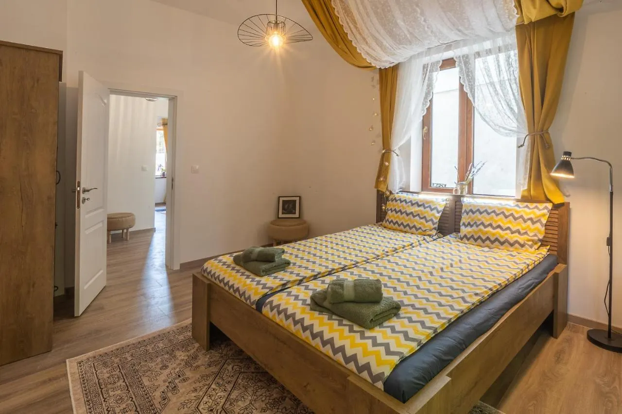 Linden House - A Lovely Apartment In Central Varna